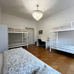  Ostello Miklosiceva Slovenia